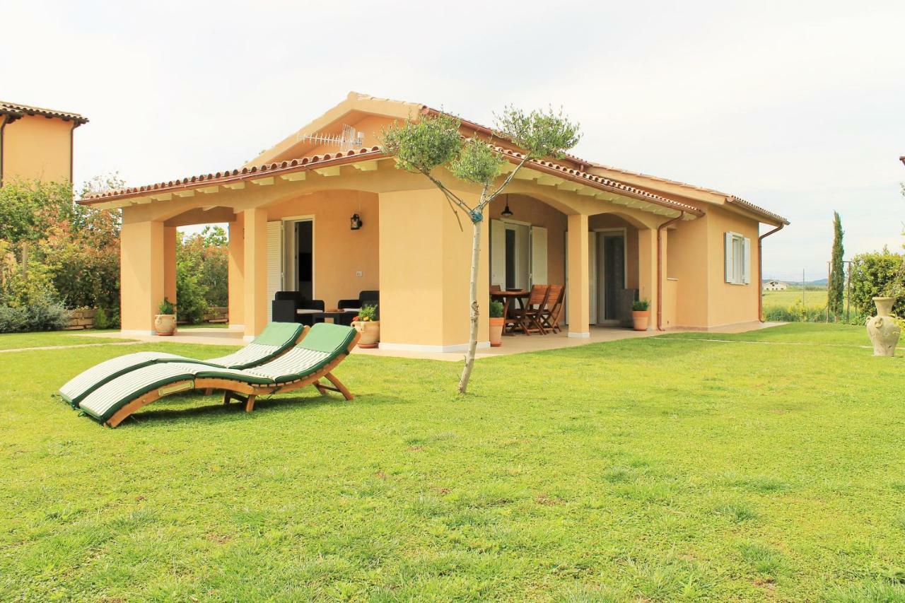 Villa Oca Bianca Pescia Romana Exterior foto